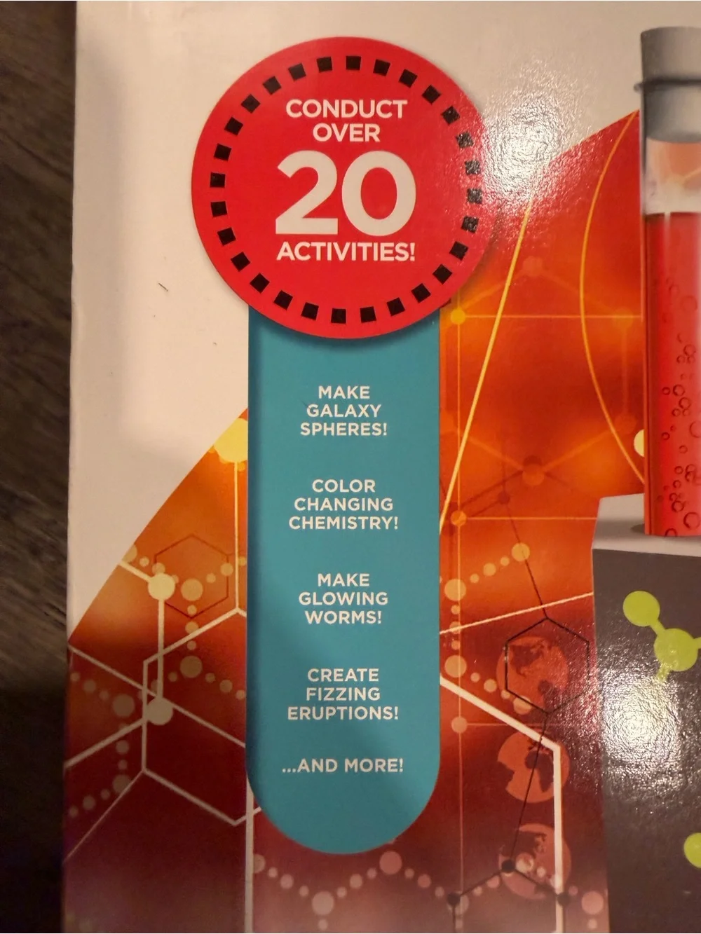 Discovery Extreme Chemistry Lab - Blue, Green, Red